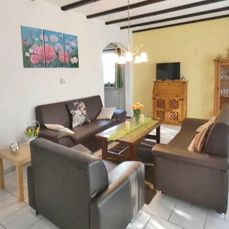 Stunning In With 2 Bedrooms And Wifi